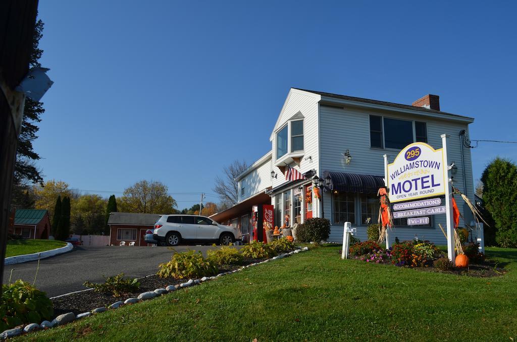 Williamstown Motel 외부 사진